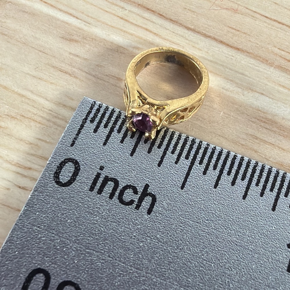 Vintage Avon Purple Birthstone Ring Charm Pendant Gold Tone Glass 0.5"